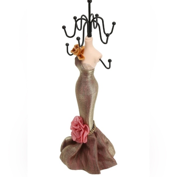 Accessories - Chic Jewelry Stand